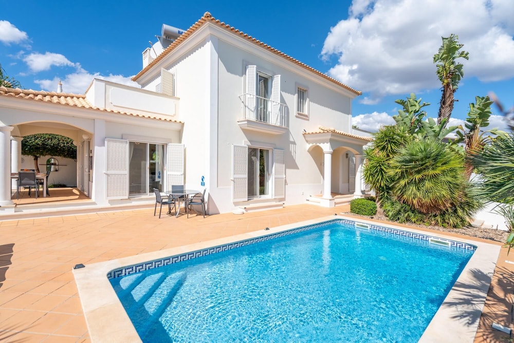 Captivating Villa 600M to Vau Beach — 4-Star Luxury Hotel in Portimao, Portugal