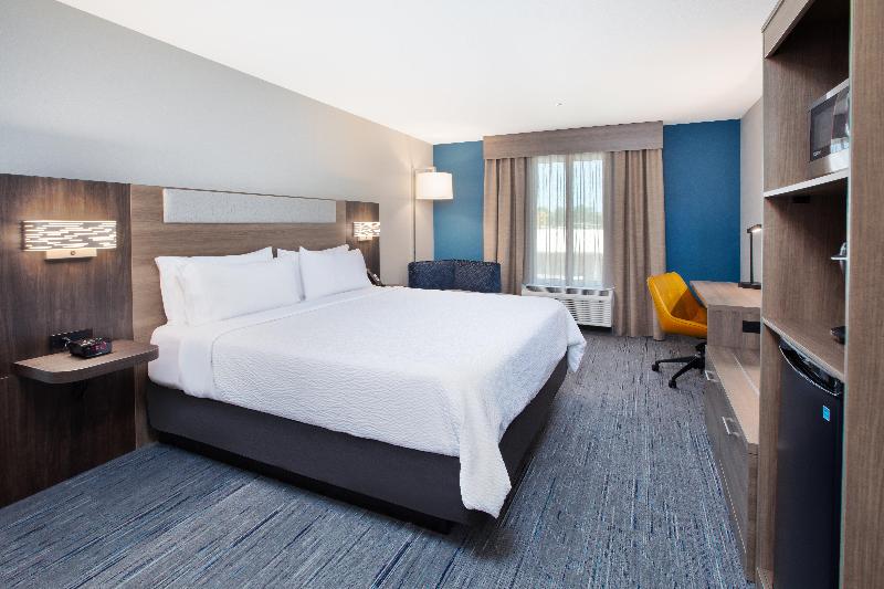 Holiday Inn Express I 26 & Us 29 At Westgate Mall by IHG - photo 28