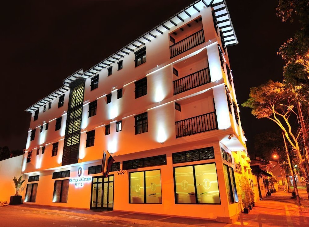 Hotel Puerta de San Antonio — hotel in Cali