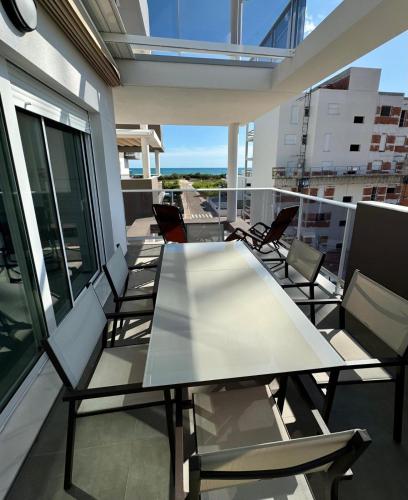 At Gregal Iv — carbon neutral stay, Oliva