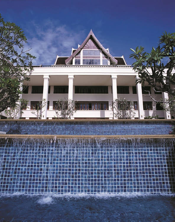 Pavilion Queen's Bay — 4-Star Luxury Hotel in Ban Ao Nang, Thailand