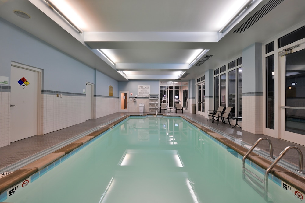 Holiday Inn Kansas City Airport by IHG - photo 32