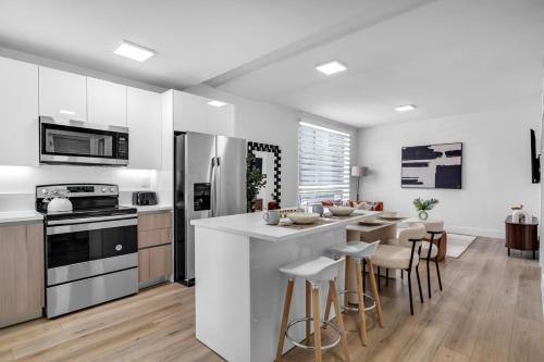 #101 Brand new apartment 2 Bed 2 Bath — 4-Star Luxury Hotel in Miami, United States