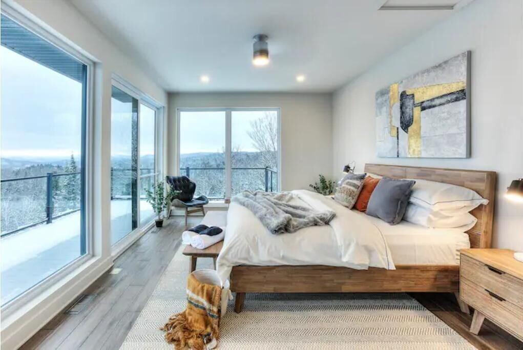 Tremblant Summit: Travel Experience Beyond Compare — 4-Star Luxury Hotel in La Conception, Canada