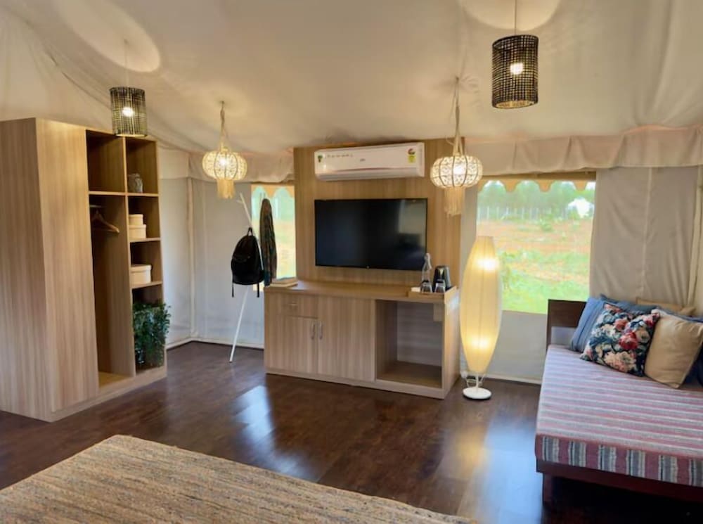 Click Collection Serenity Retreat — hotel in Hoskote