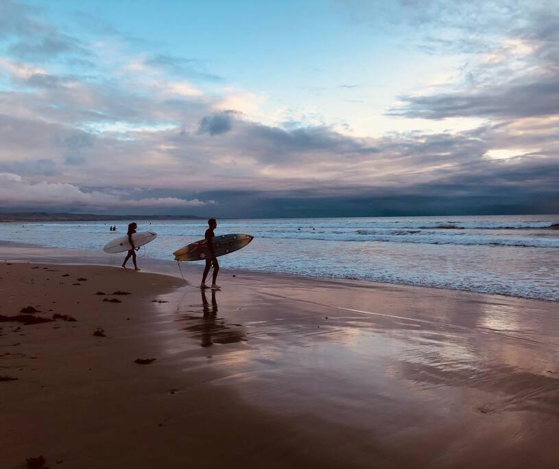 U2 at Moana Beach Esplanade Exclusive 2 Bdrm Apt WiFi Spa Pet Friendly — 4-Star Luxury Hotel in Moana, Australia