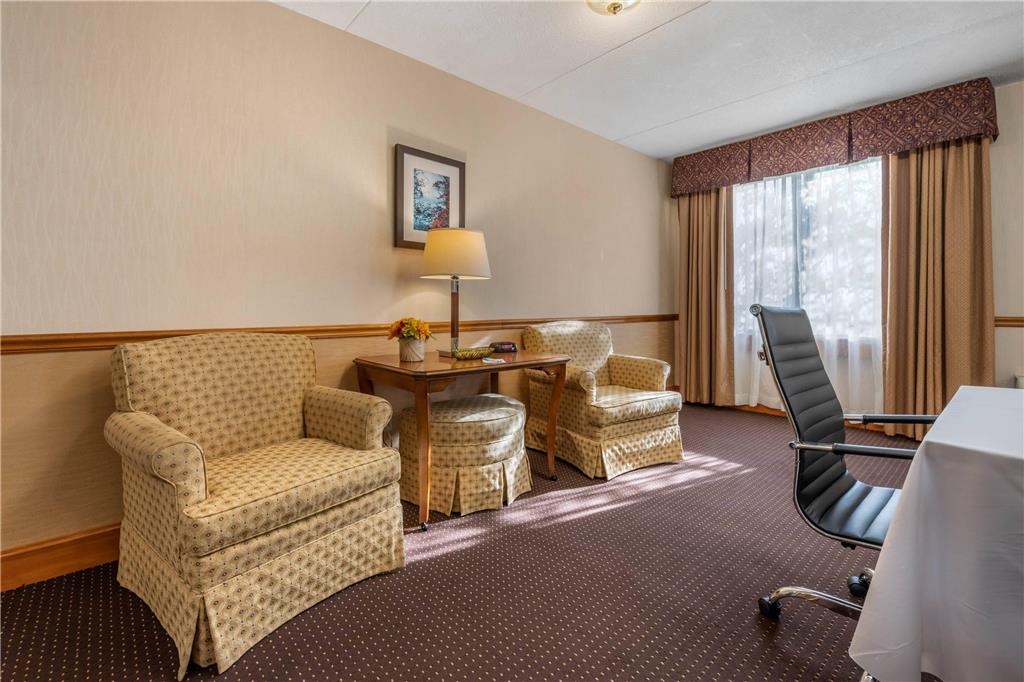 Clarion Hotel Conference Center on Lake Erie - photo 28