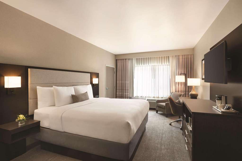 Radisson Hotel Oklahoma City Airport - photo 10