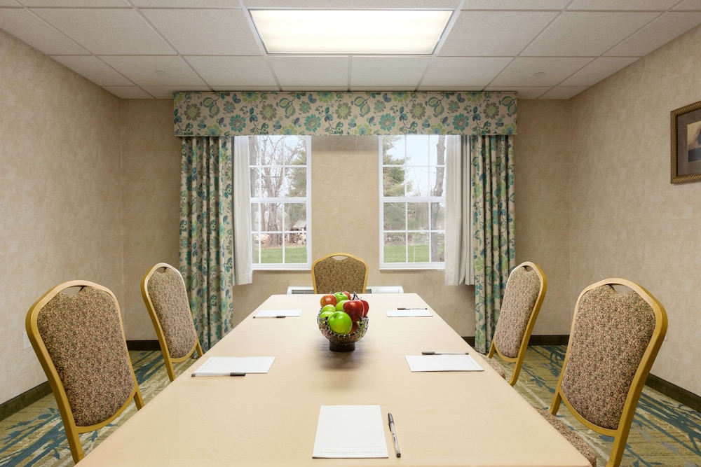 Hampton Inn Dover - photo 24