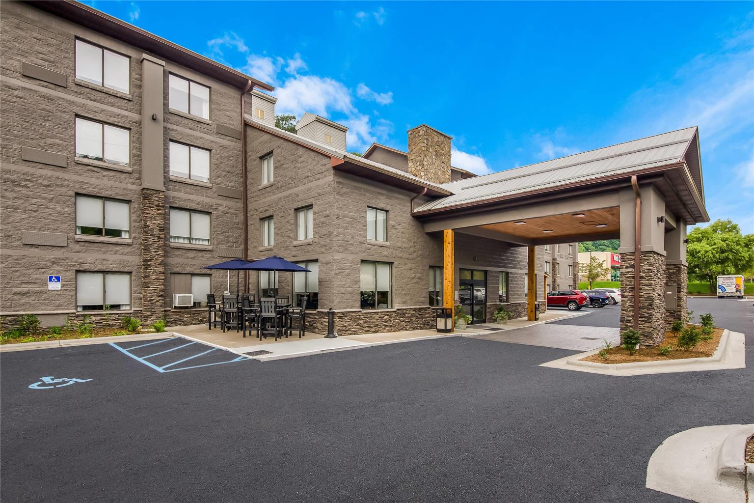 Graystone Lodge an Ascend Collection Hotel - photo 2