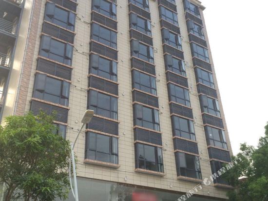 Junteng Hotel - carbon neutral hotel in Huidong