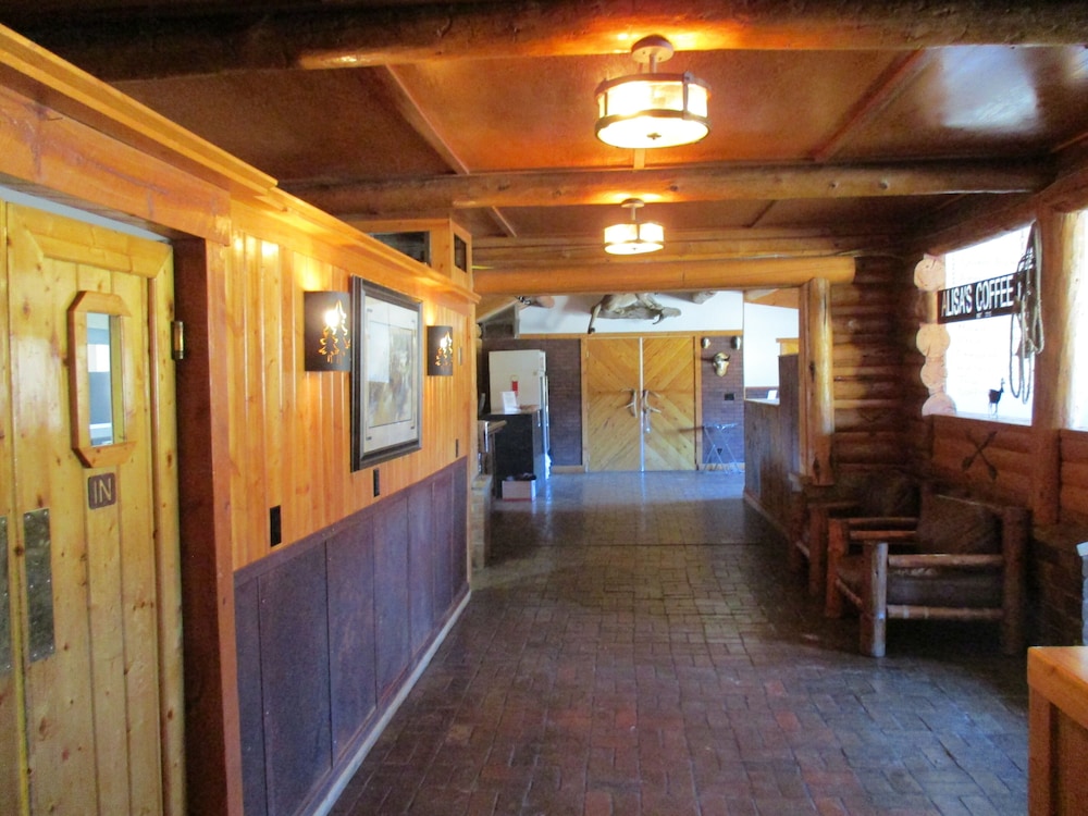 Yellowstone Valley Inn - photo 63