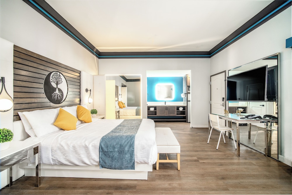 Aspire Inn Studios & Spas - photo 22