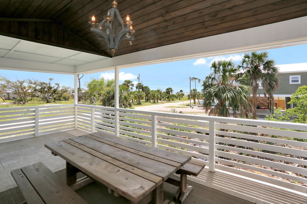 Anchored Inn by Pristine Properties Vacation Rentals - photo 42