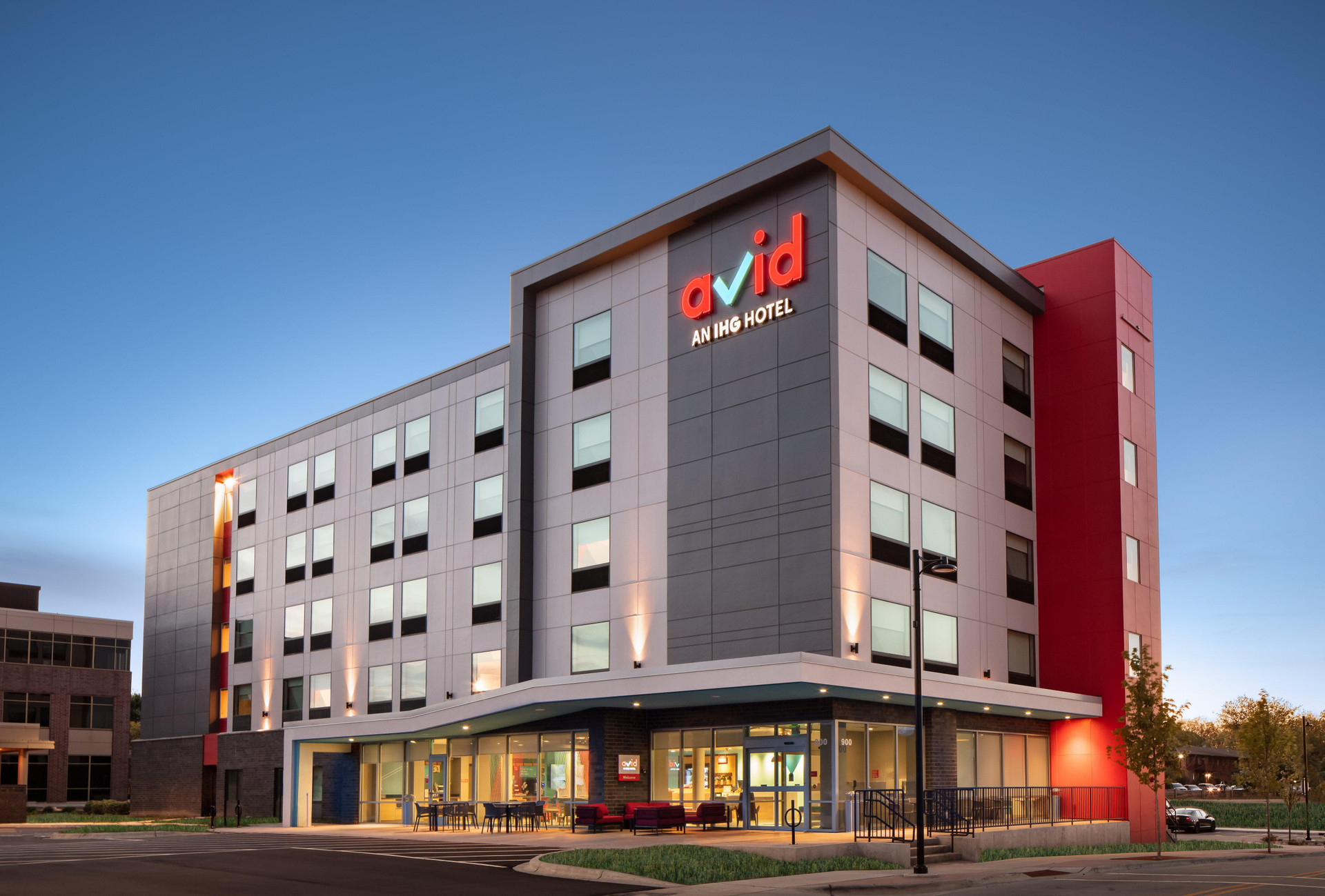 avid hotels Madison Monona by IHG - photo 9