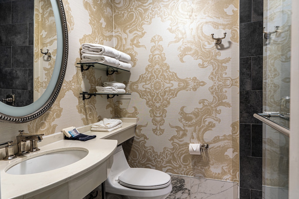 Le Pavillon New Orleans a Tribute Portfolio Hotel by Marriott - photo 93