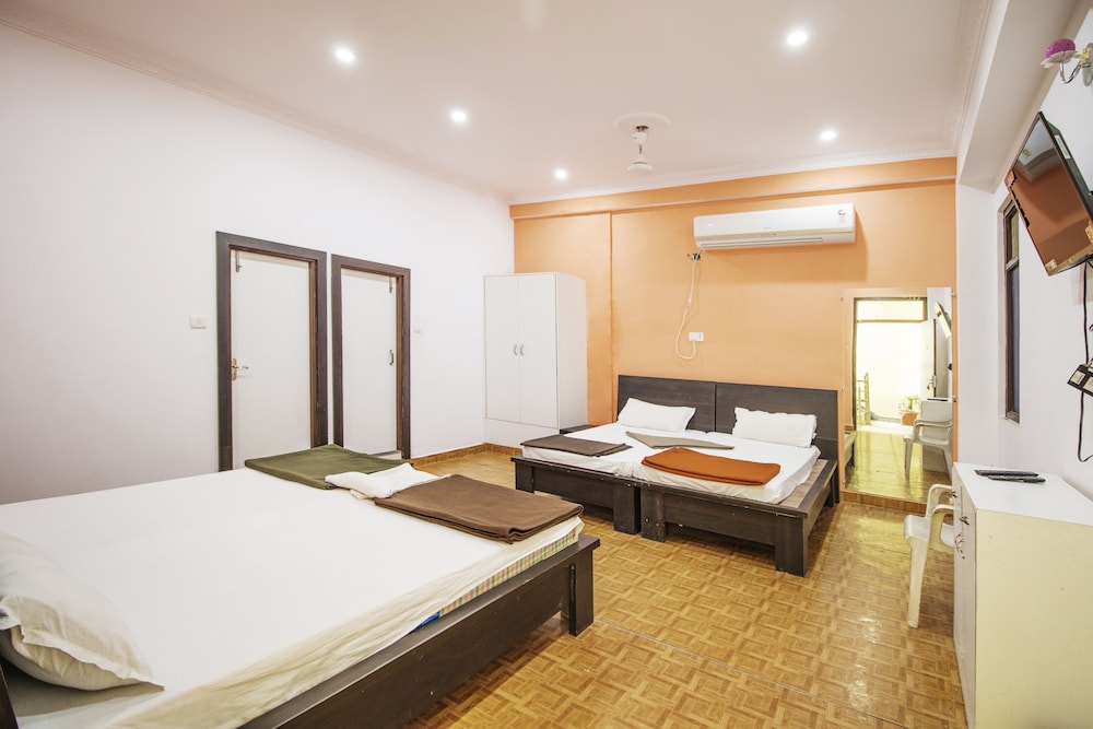 Hotel Rudra — hotel in Rajapur