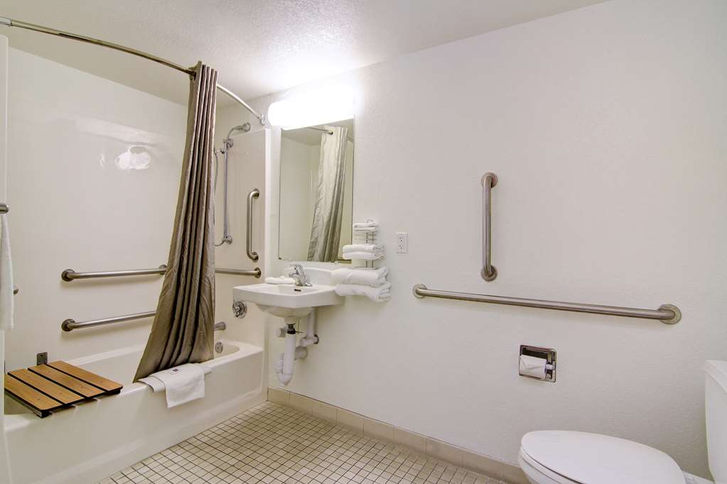 Motel 6 Old town Scottsdale Fashion Square - photo 16