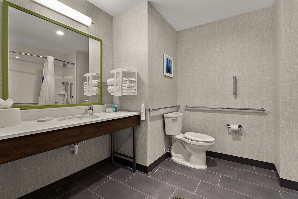 Hampton Inn & Suites by Hilton Ruskin I 75 - photo 35