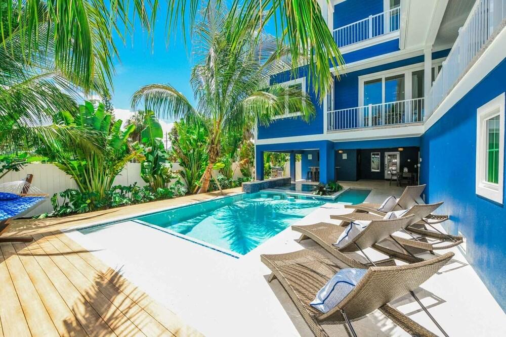 Palmetto Pointe in Anna Maria, United States