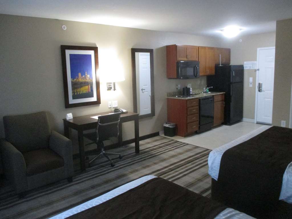 Best Western Plus Crawfordsville Hotel - photo 23