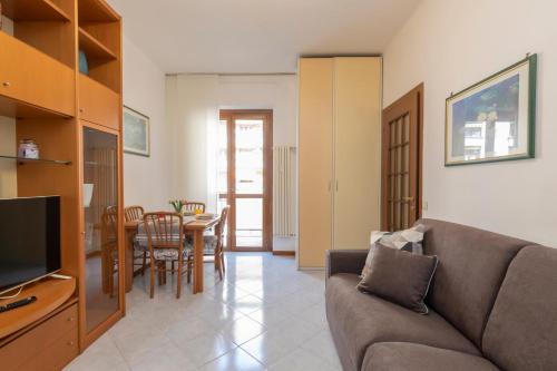De Angeli San Siro Large two room apartment — 4-Star Luxury Hotel in Milan, Italy