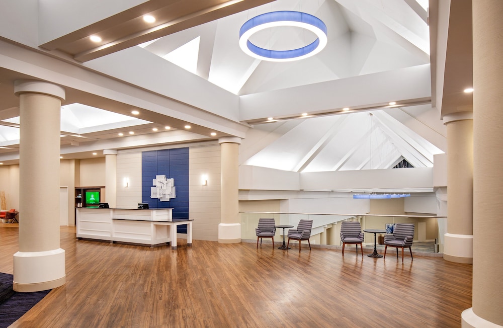 Holiday Inn Newport News Hampton by IHG - photo 38