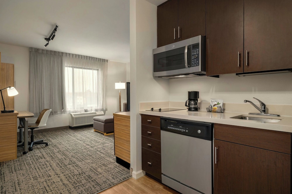 TownePlace Suites by Marriott Alexandria - photo 14