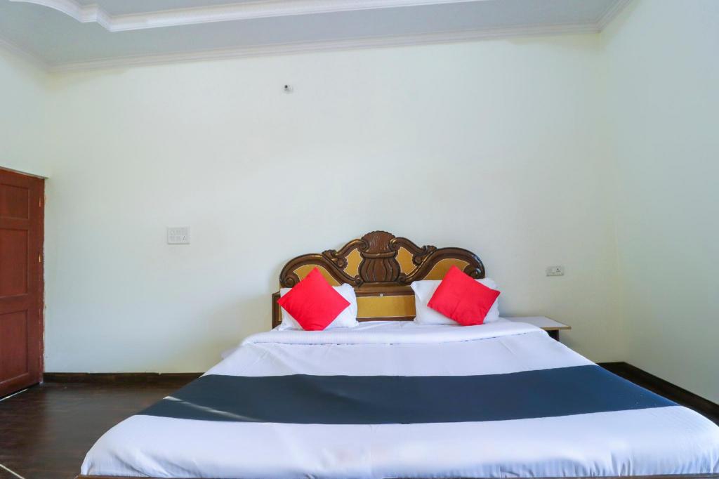 Capital O Saloh Palace in Palampur, India