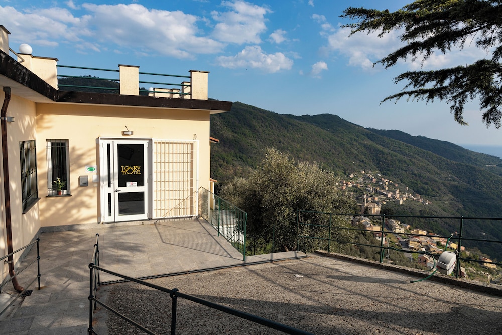 Looky Hotel - last minute hotel in Sori