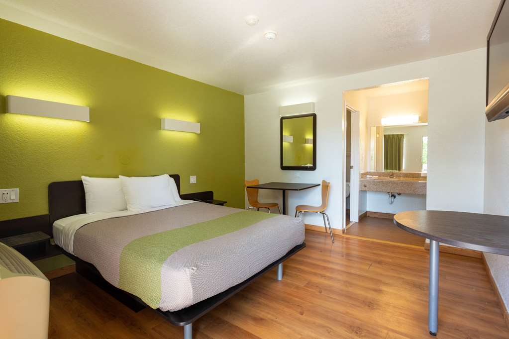 Motel 6 Camp Springs DC South Camp Springs - photo 11