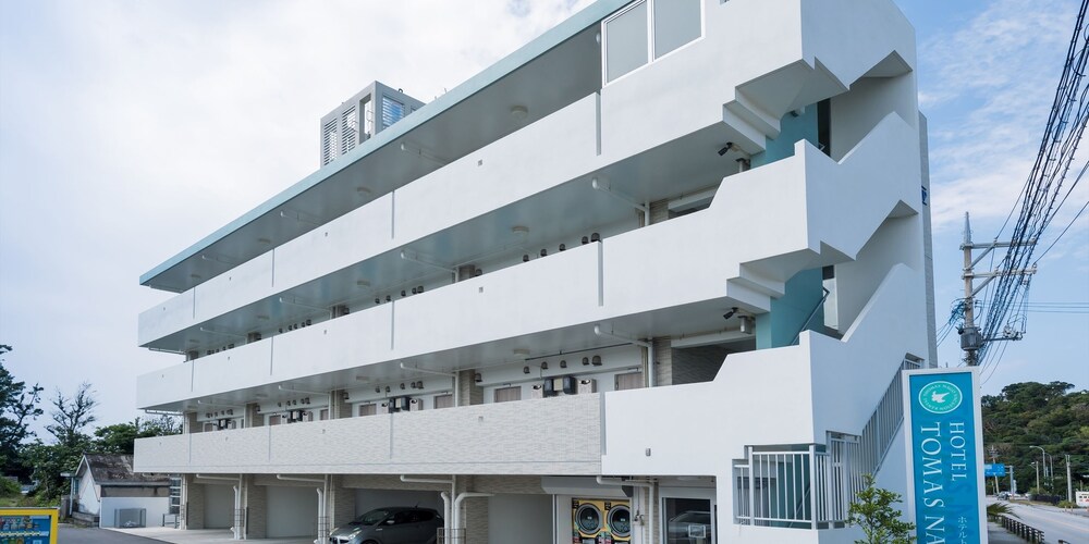 Hotel Tomas Nago in Nago, Japan