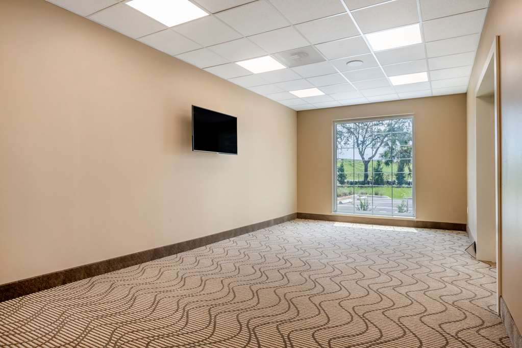 Comfort Suites Daytona Beach Speedway - photo 24