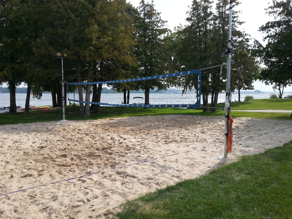 Beach Harbor Resort - photo 61