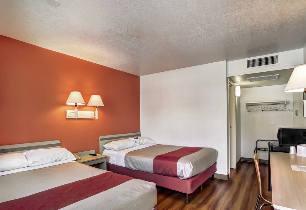 Motel 6 Medford OR - photo 19