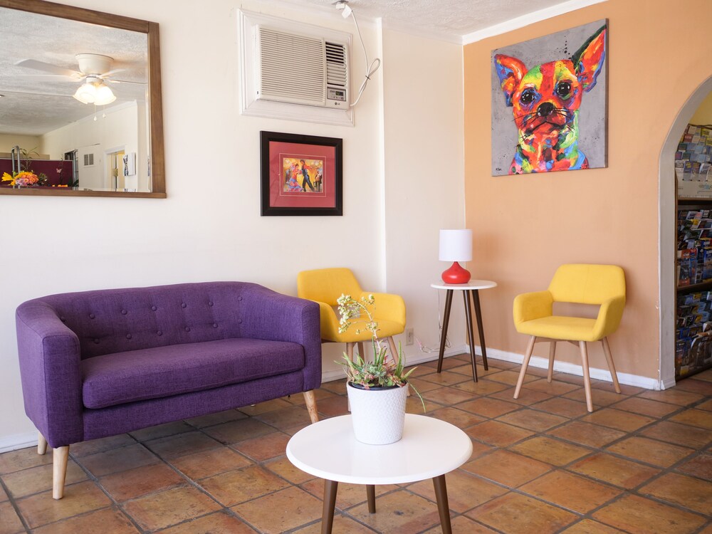 Inn at Palm Springs - photo 2