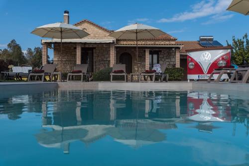 Idothea Stone Villa — 4-Star Luxury Hotel in Kalpaki, Greece
