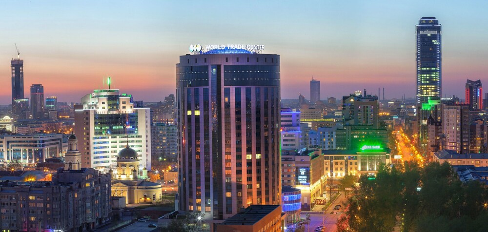 Panorama Apart And Business — 4-Star Luxury Hotel in Yekaterinburg, Russia