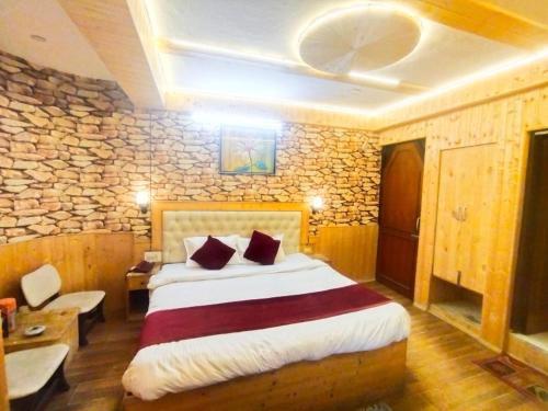 Gilbert Hotel - carbon neutral hotel in Manali