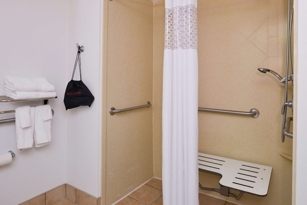 Hampton Inn & Suites Wilmington - photo 45