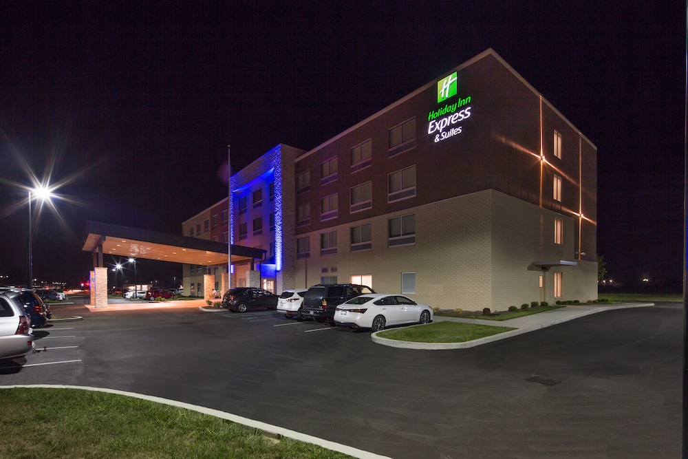 Holiday Inn Express & Suites Indianapolis NW Zionsville by IHG - featured photo