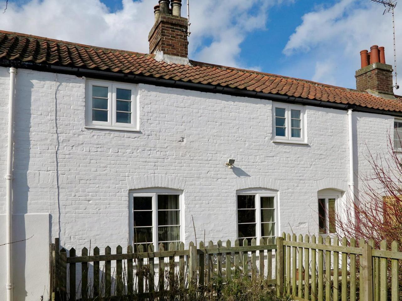 Jenny's Cottage 27553 — 4-Star Luxury Hotel in Mundesley, United Kingdom