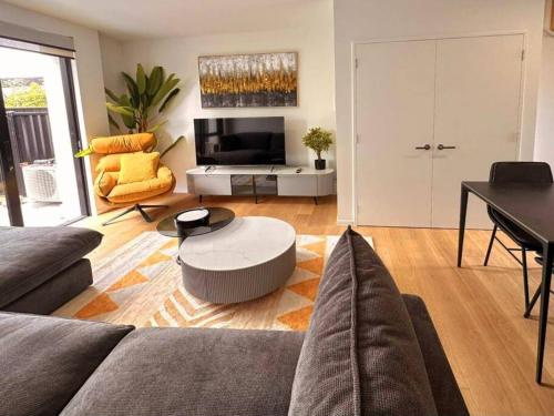 Cosy Wanaka Townhouse — 4-Star Luxury Hotel in Wanaka, New Zealand