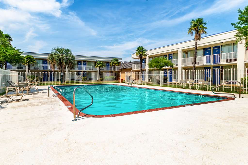 Motel 6 Natchitoches LA - photo 6