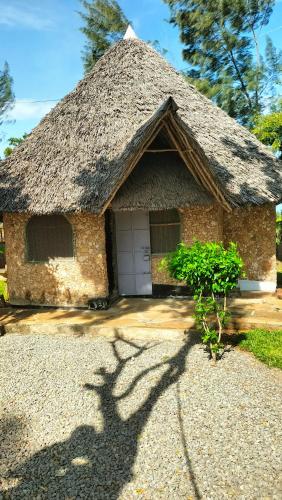 Kikambala Eco Villas — 4-Star Luxury Hotel in Mombasa, Kenya