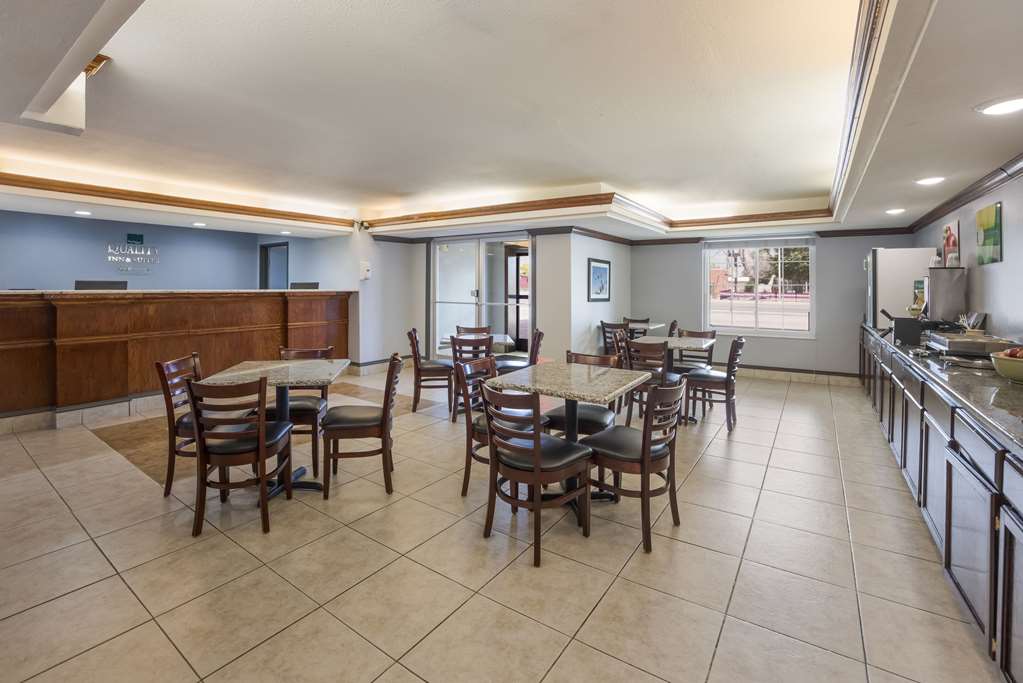 Quality Inn & Suites Clayton NM - photo 4
