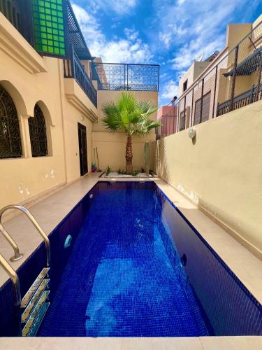 Villa Al Nour avec piscine — 4-Star Luxury Hotel in Marrakesh, Morocco