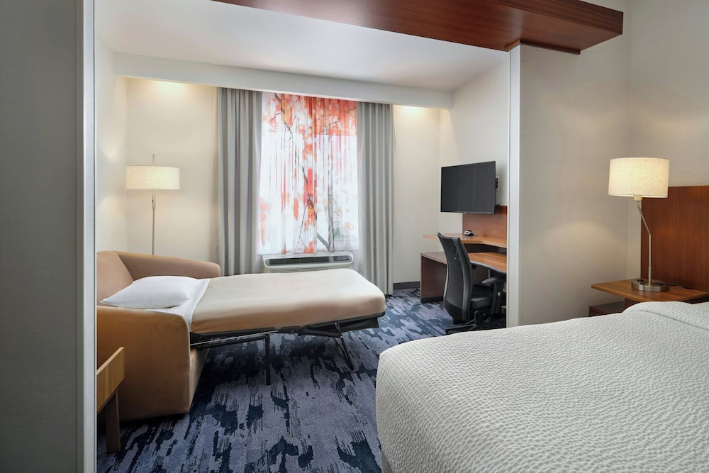 Fairfield Inn & Suites by Marriott Niagara Falls - photo 7