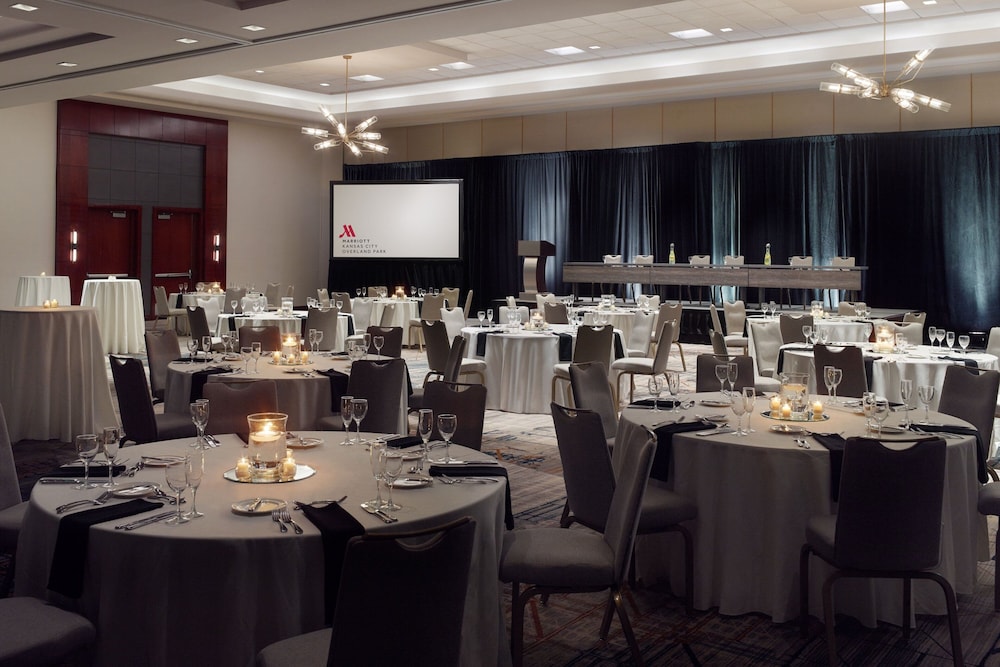 Marriott Kansas City Overland Park - photo 48