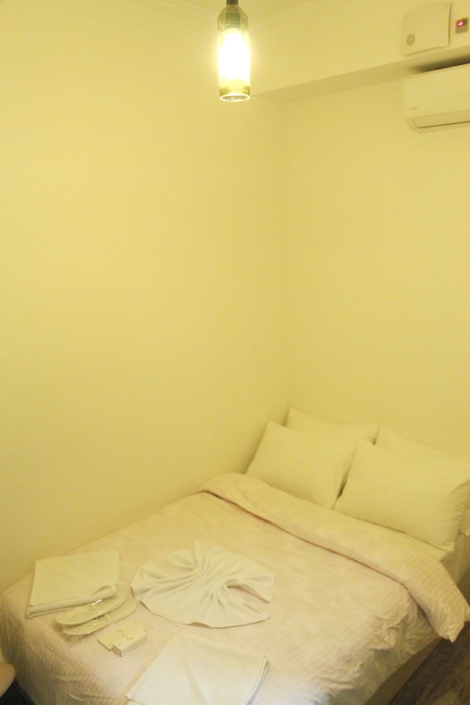 Rustaveli 36 Hotel